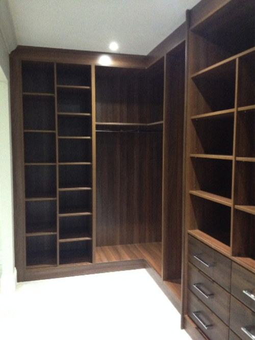 HOW CAD CAN HELP YOU VISUALISE YOUR NEW ROOM LAYOUT 3 custom fitted wardrobe