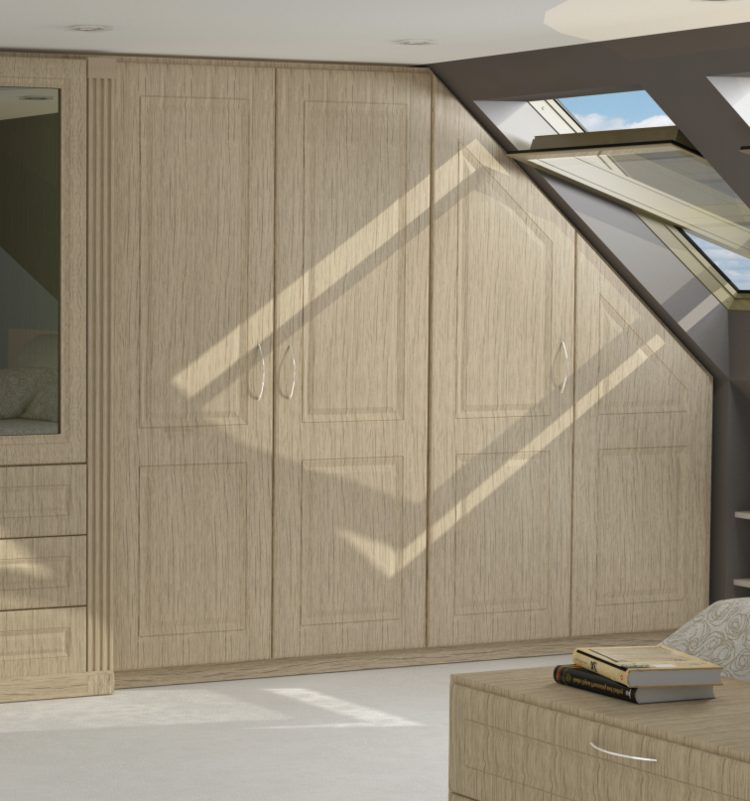 CAN YOU MAKE ANGLED FITTED WARDROBES? 1 AngledFittedWardrobes