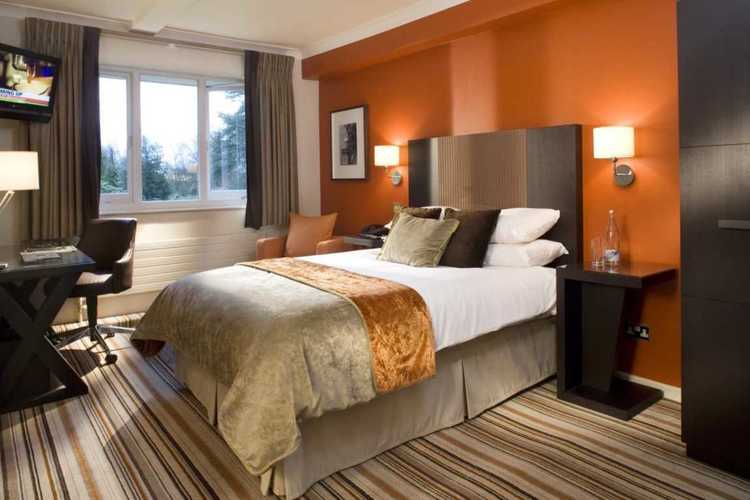 HOW TO USE COLOURS AND COMBINATIONS IN YOUR BEDROOM 1 colourinthebedroom