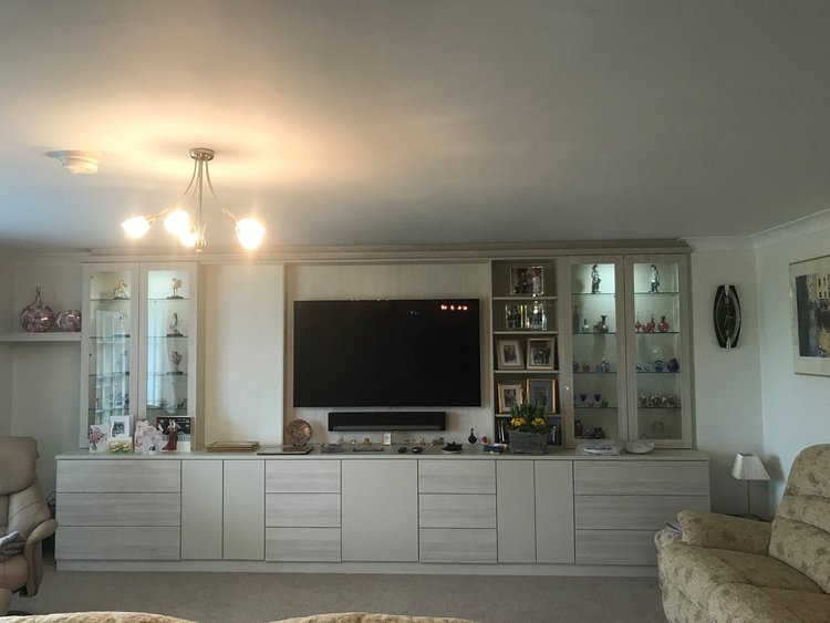 DOWNSIZING MADE EASY! 3 Customfurniturefordownsizing