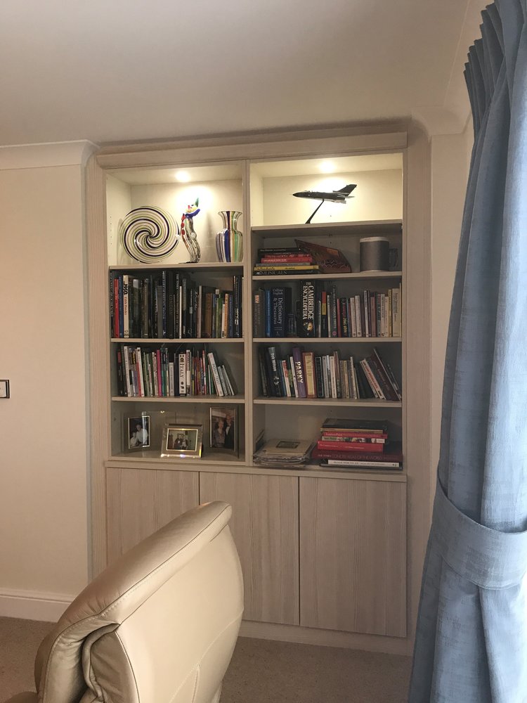 DOWNSIZING MADE EASY! 2 Fittedfurniturefordownsizing