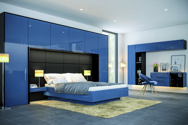 BLUE IN THE BEDROOM - EVEN THE WARDROBES! 7 IMG 4999